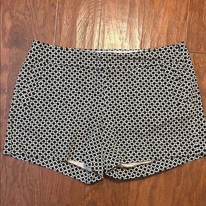 J Crew tailored black and White Geometric Women's Shorts. Like new.  Size 12